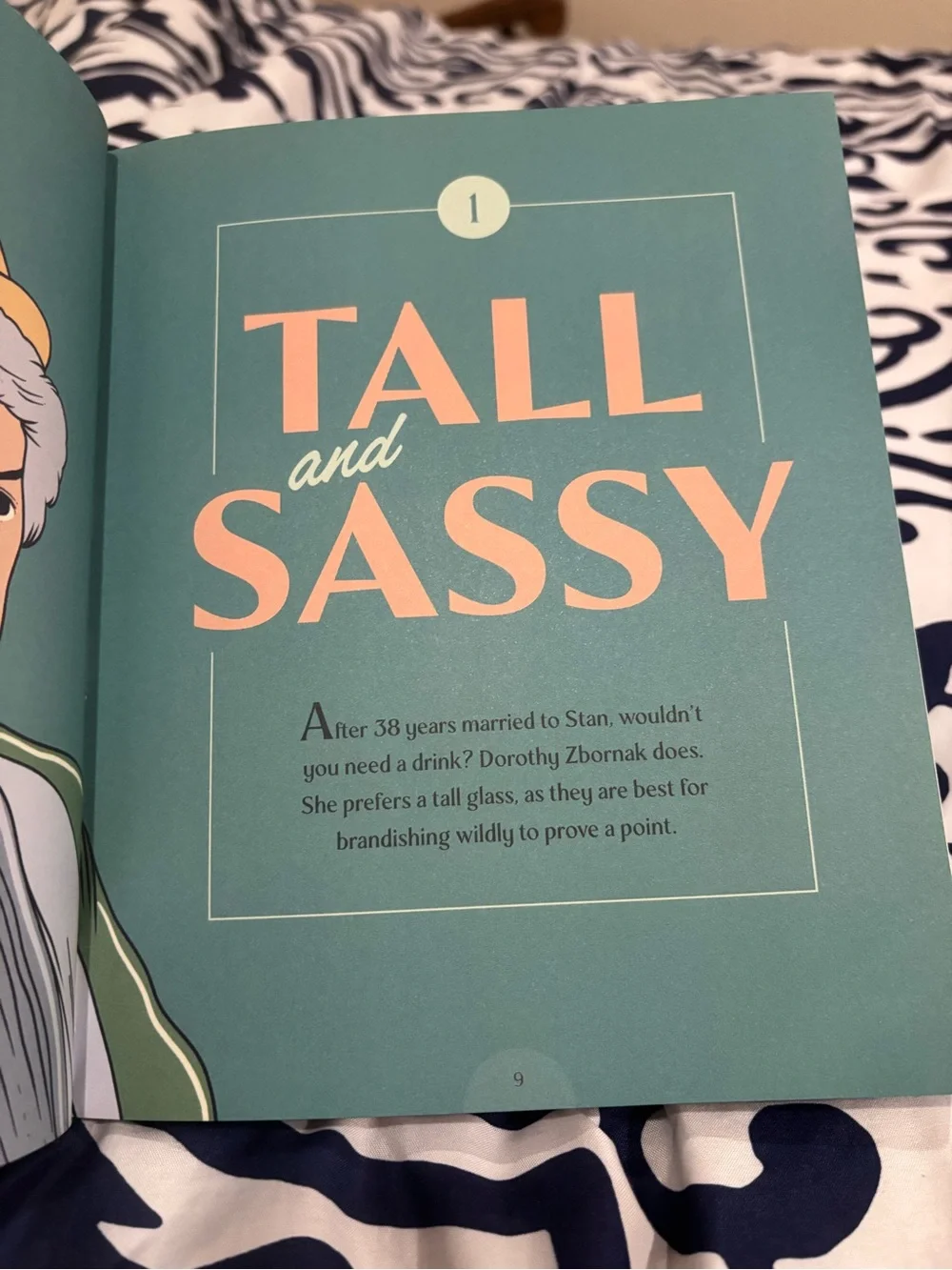 Golden Girls Drinks on the Lanai Hardcover Cocktail Mocktail Recipe Book HC